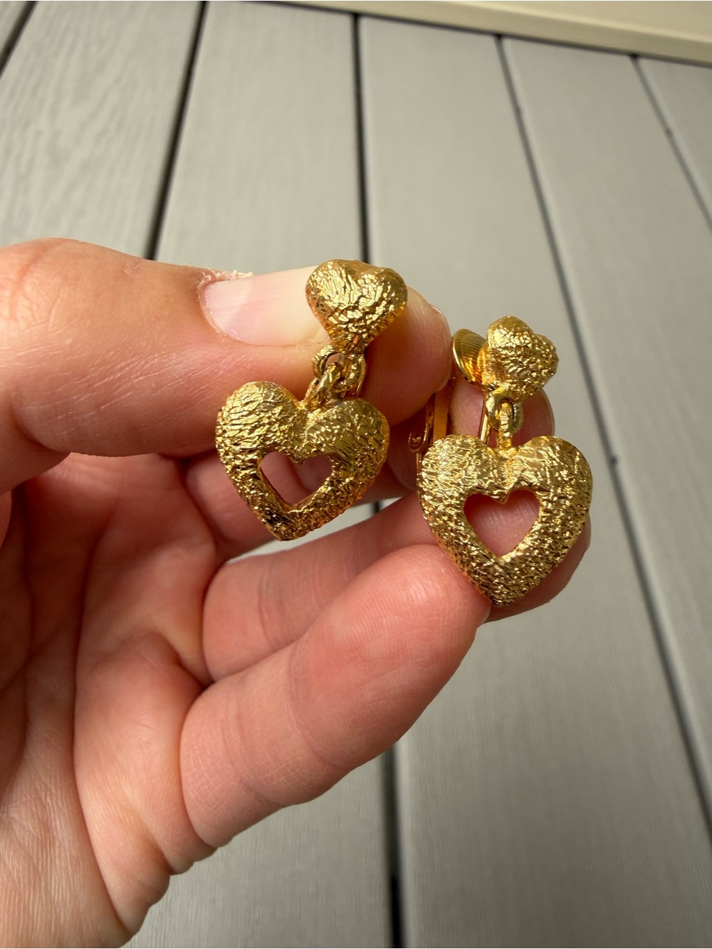 Vintage Gold Tone Double Heart Dangle Clip On Earrings Textured